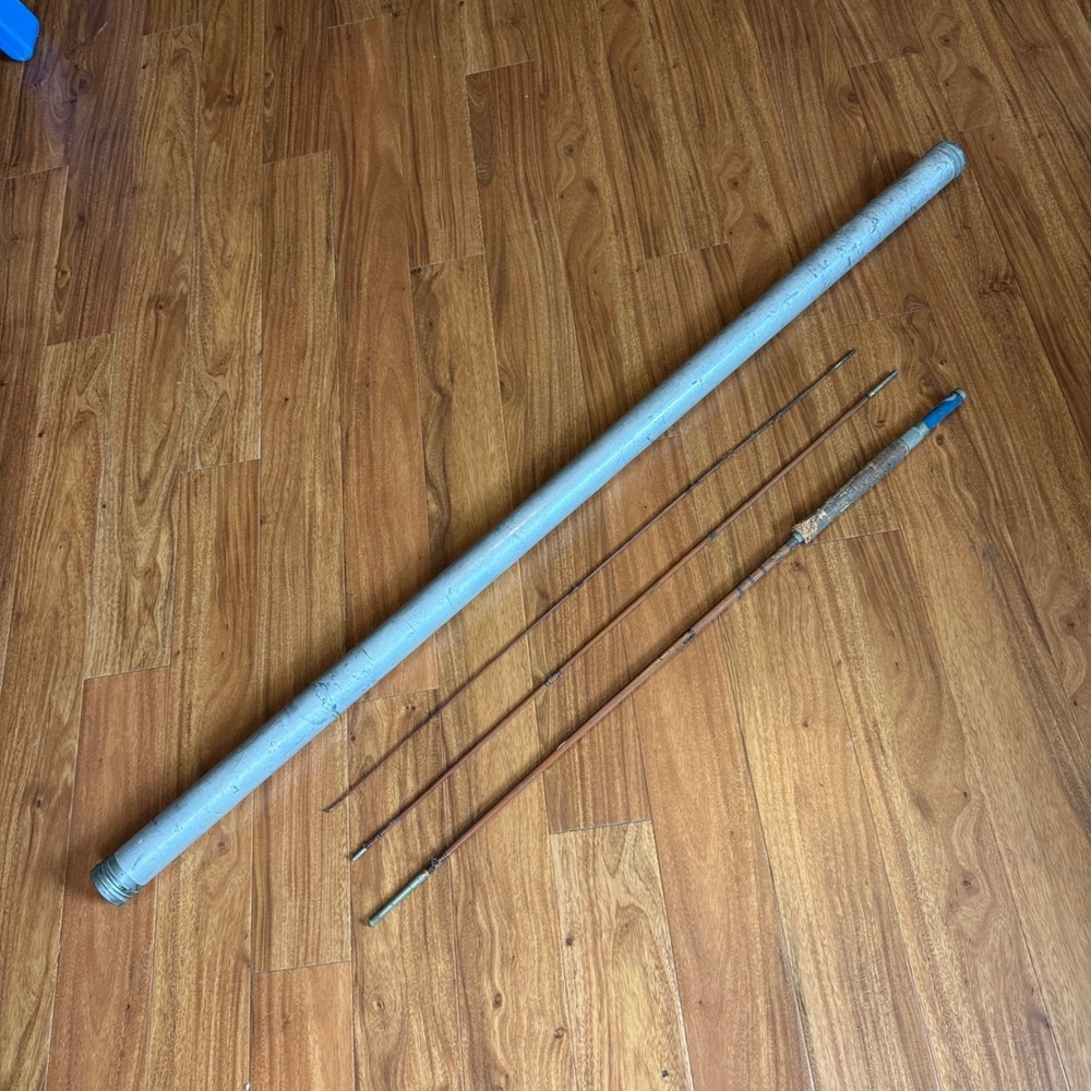 Montague Clipper Vintage Bamboo 3‎ Piece fly Rod with aluminum case
